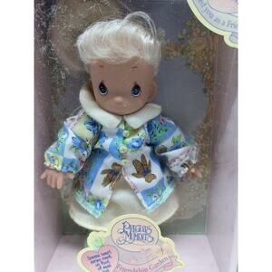 Precious Moment Doll - Carolyne - Friendship Garden - 1998